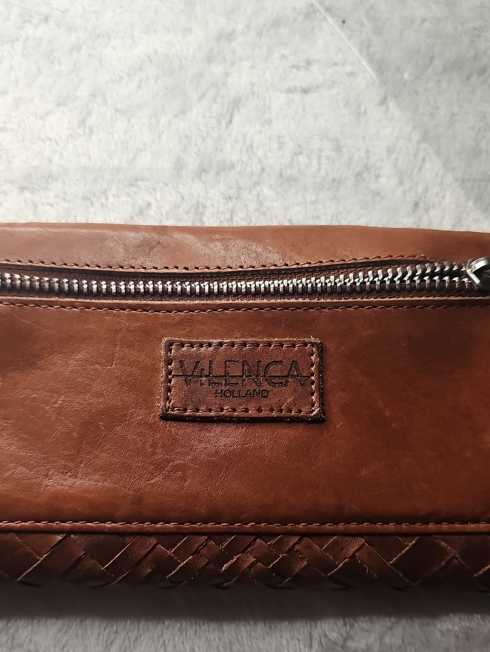 Valenca Holland Brown Leather Zip Wallet
